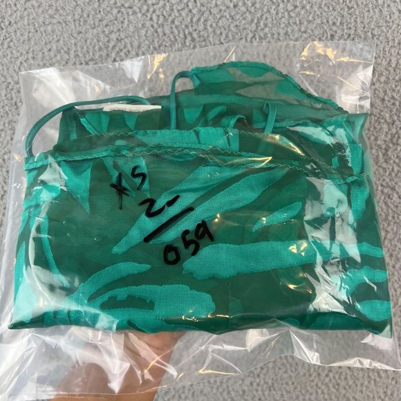 Vintage 90s Floral  Cami Slip Top Women’s XS USA Made - Picture 6 of 6